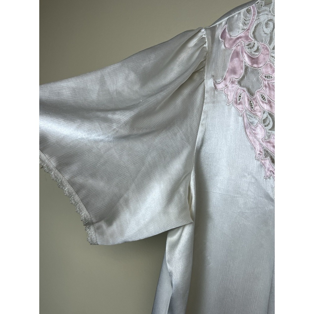 Natori Vintage Women's 2X Short Sleeve Embroidered Lace Night Shirt V Neck - Picture 3 of 10